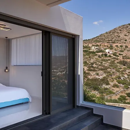 Elounda Black Pearl *