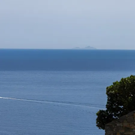 Elounda Black Pearl *